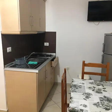 Garden A&x Vlorë