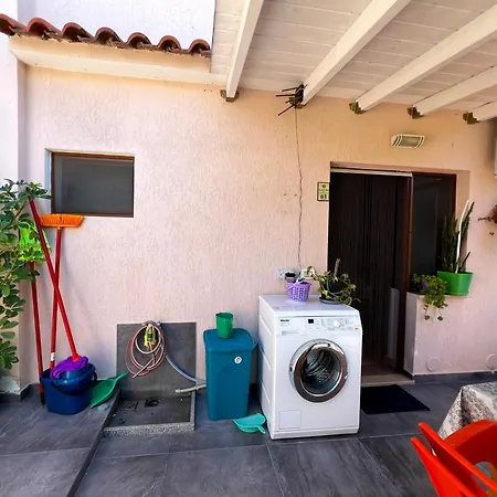 Garden A&x Guest house *