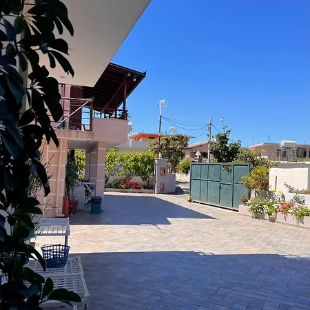 Garden A&x * Vlore