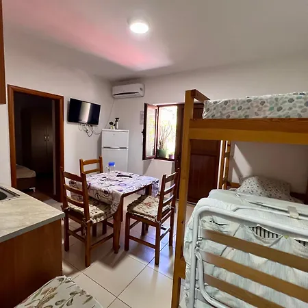 Guest house Garden A&x Vlore
