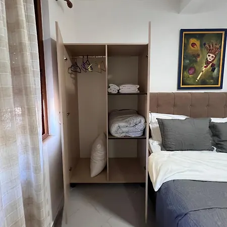 Garden A&x Guest house Vlore