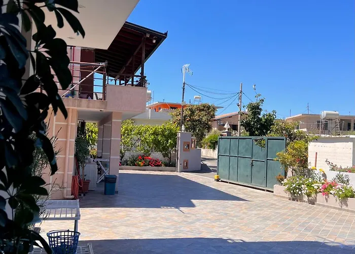 Garden A&x 3* Vlorë