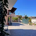 Garden A&x 3* Vlorë