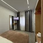 בית הארחה Garden A&x Vlorë