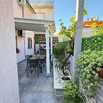 Maison d'hôtes Garden A&x Vlorë