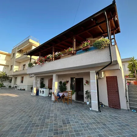 Guest house Garden A&x Vlore