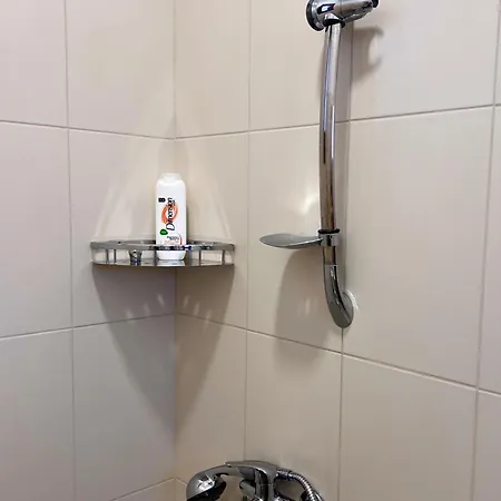 Garden A&x 게스트하우스 Vlorë