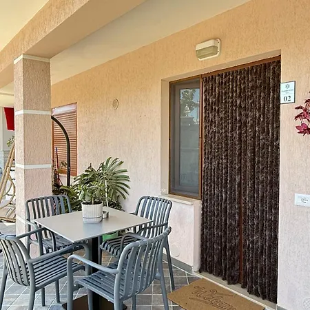 Gasthof Garden A&x Vlorë