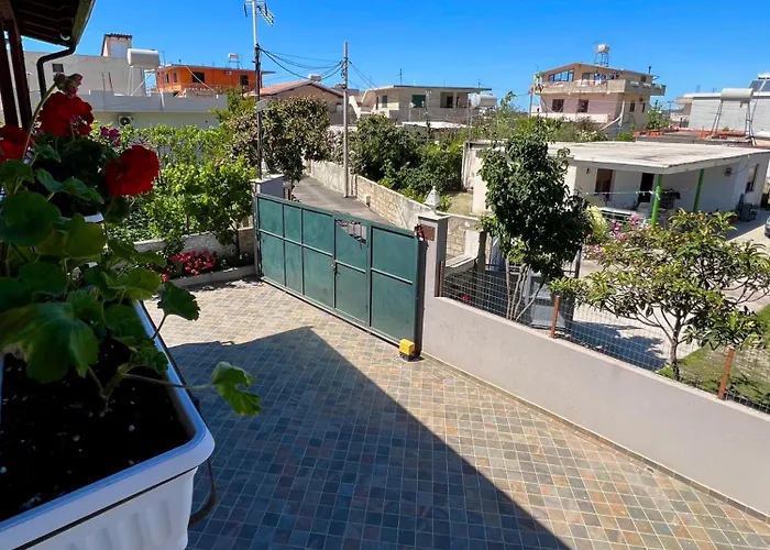 Garden A&x Guest house 3*