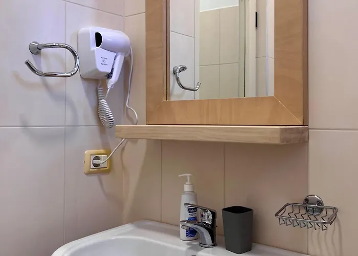 Garden A&x Gæstehus Vlorë