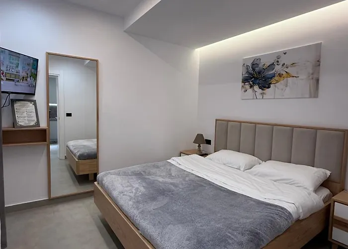 Garden A&x Affittacamere Vlorë